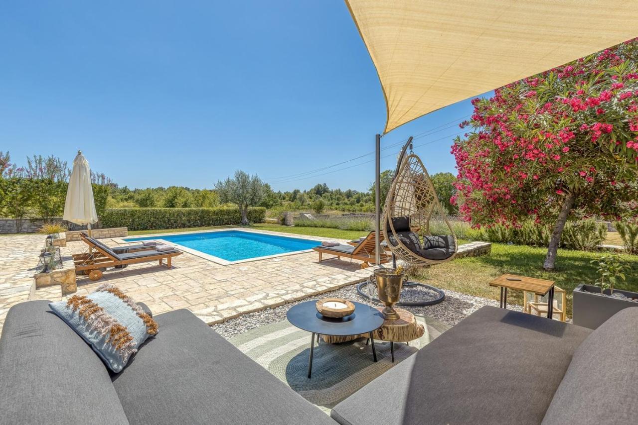 Villa Santolina Baderna Εξωτερικό φωτογραφία
